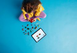 Конструктор LEGO Marvel Железный Человек на мотоцыкле и Халк 76287 - Картинка 8