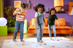 Goliath Настільна гра Вперед, вперед, НЛО! 932019.006 - Картинка 7