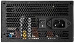 Блок живлення CHIEFTEC Chieftronic SteelPower (750W), >85%, 80+ Bronze, 120mm, 1xMB 24pin(20+4), 2xCPU 8pin(4+4), 3xMolex, 6xSATA, 4xPCIe 8pin(6+2), Fully -750FC - Картинка 4