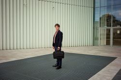 Сумка Tucano Star 15.6", черная BSTN-BK - Картинка 12