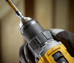 �����-���������� DeWalt XR Li-Ion 18� 74�� 0-450-1650��/�� ������ 13�� 1.12�� ���� ���� ��� ��� �� �� DCD794NT - �������� 2