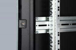 Шкаф DIGITUS 19", 42U, Network Unique, перфорированные двери, 600x800 мм, 1200кг максимально, черный DN-1942U-6/8-PD-BL - Картинка 7