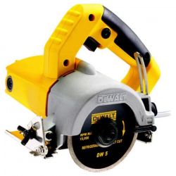   DeWALT 1300 13000/  110   34 3     DWC410