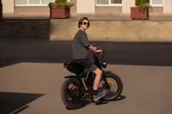 Электровелосипед EB11 20", красно-черный EB11 - Картинка 8