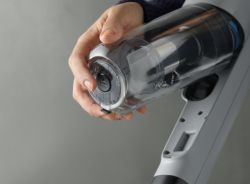 Пылесос Electrolux беспроводный, влажная уборка, конт пыль -0.3л, автон. раб. до 40мин, вес-2.2кг, HEPA12, AutoMode, 5 насадок, синий EP71B14WET - Картинка 9