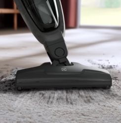 Пылесос Electrolux беспроводный, конт пыль -0,3л, автон. раб. до 45мин, вес-2.65кг, НЕРА, 2 в 1, турбо-щетка, 2 насадки, серый ES31CB18GG - Картинка 3