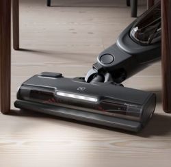 Пылесос Electrolux беспроводный, конт пыль -0,3л, автон. раб. до 55мин, вес-2.7кг, НЕРА, 2 в 1, турбо-щетка, BRC, 5 насадок, белый ES62HB25UV - Картинка 8