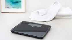 Beurer Ваги підлогові, 200кг, товщина 8мм, великий дисплей, 3хААА в комплекті, скло, чорний GS_410_SIGNATURE_LINE_BL - Картинка 2