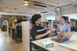 Sony Навушники TWS WF-L910 BT 5.3, IPX4, SBC, AAC, LC3, Білий WFL910W.CE7 - Картинка 13