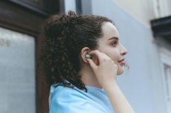 �������� TWS Sony LinkBuds Fit BT 5.3, ANC, IPX4, SBC, AAC, LDAC, LC3, Mic, ������� WFLS910NG.CE7 - �������� 4