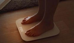   Xiaomi Mi Smart Scale -  3