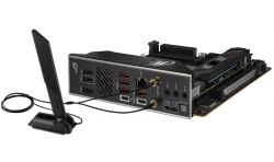   Asus ROG STRIX B650E-I Gaming WIFI (s-AM5, AMD B650) -  5