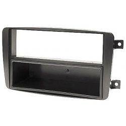   Mercedes CARAV 11-010