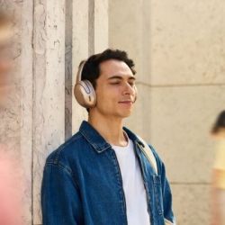 �������� JBL Tour One M3 Latte (JBLTOURONEM3LTT) - �������� 10