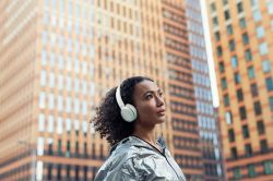 Наушники Philips TAH4205 Wireless Mic White (TAH4205WT/00) - Картинка 8