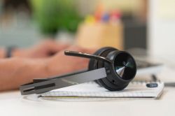 ��������� Poly Voyager Focus 2 Black (76U46AA) - �������� 14