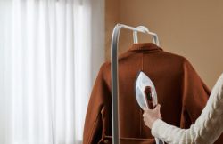 Отпариватель Sencor SSI0880BZ бело-коричневый - Картинка 4