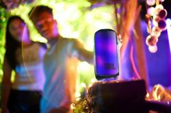 ����������� ������������ ������� JBL PULSE 5 (JBLPULSE5BLK) Black - �������� 8