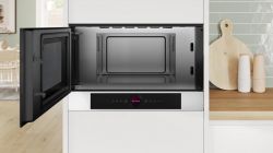 Вбудована мікрохвильова піч Bosch BFL7221W1 - Картинка 6