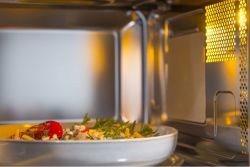 Встраиваемая микроволновая печь Gorenje BM251SG2BG (738323) - Картинка 10