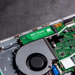 SSD накопитель Western Digital Green SN3000 2Tb PCI-E 4.0 x4 M.2 2280 3D TLC (WDS200T4G0E) - Картинка 3